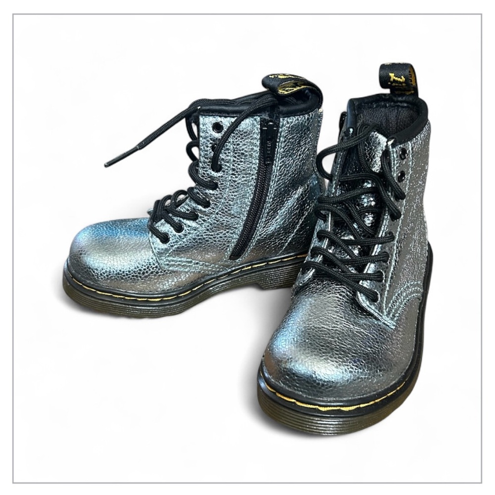 Dr. Martens Kids Metallic Boots